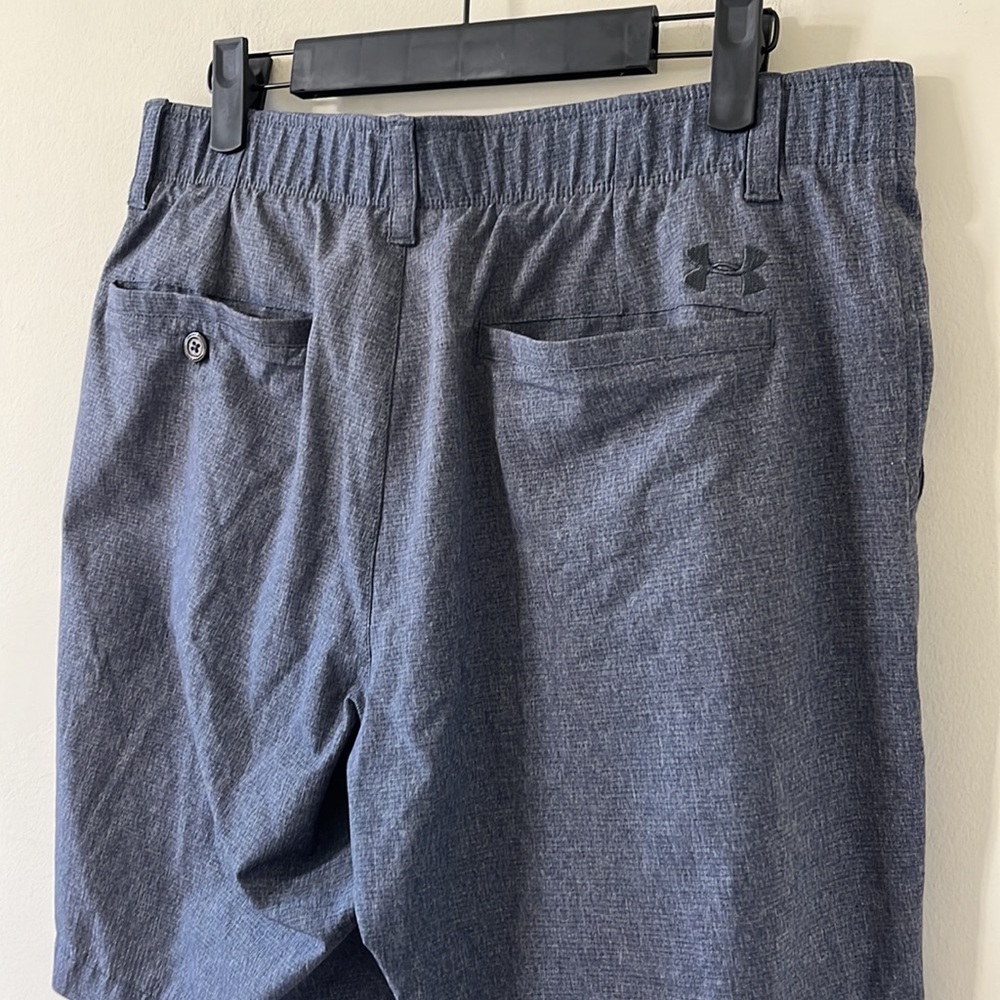 Under Armour Men’s Golf Stretch Flat Front Casual Shorts Size 34 - Picture 7 of 8